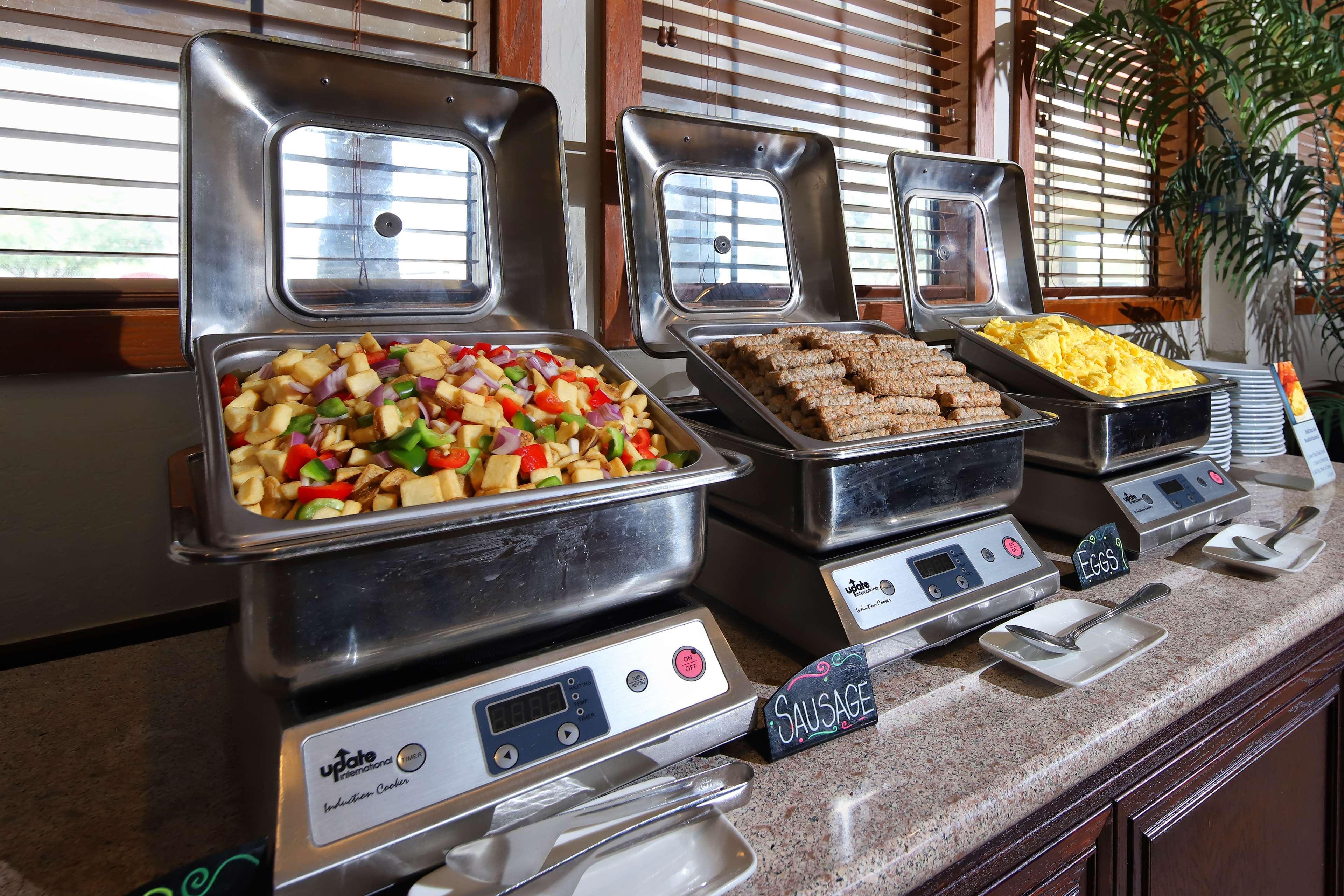 Wyndham Tucson Airport Hotel & Conference Center Dış mekan fotoğraf